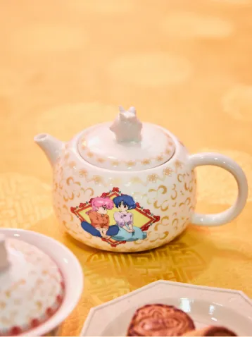 つまみ付きポット
