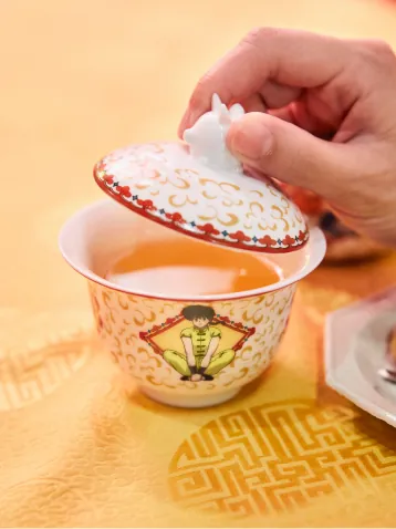 蓋付き茶器