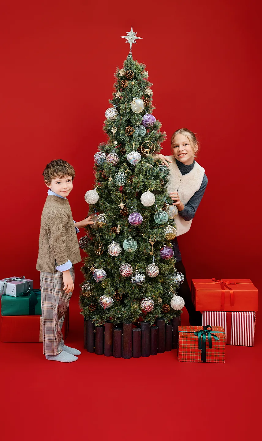 HAPPY HOLIDAYS MARKET
