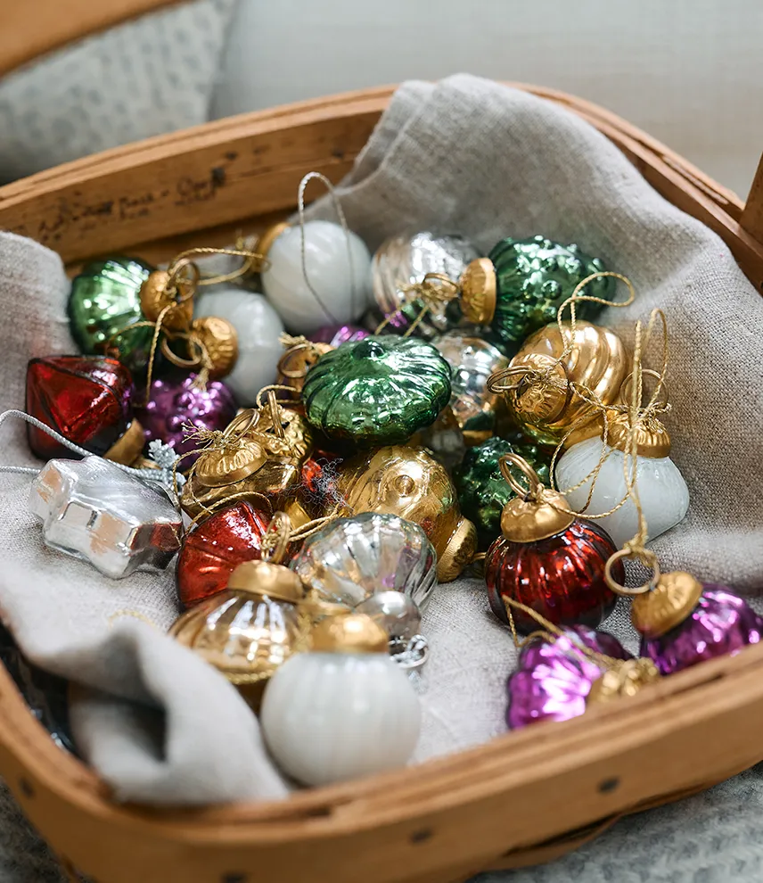 HAPPY HOLIDAYS MARKET
