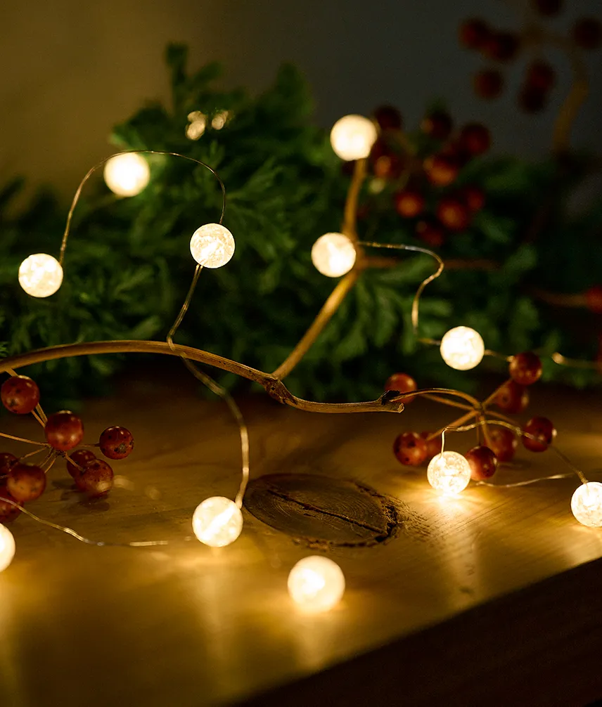 HAPPY HOLIDAYS MARKET